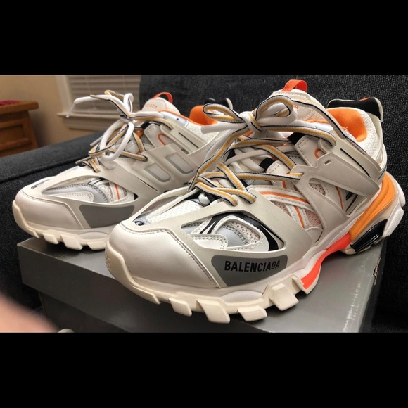 Balenciaga Track shoes - NEW- SZ 10- orange/white - Picture 3 of 3